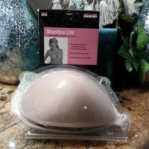 lingerie solutions and shantina lite Gay sesso story